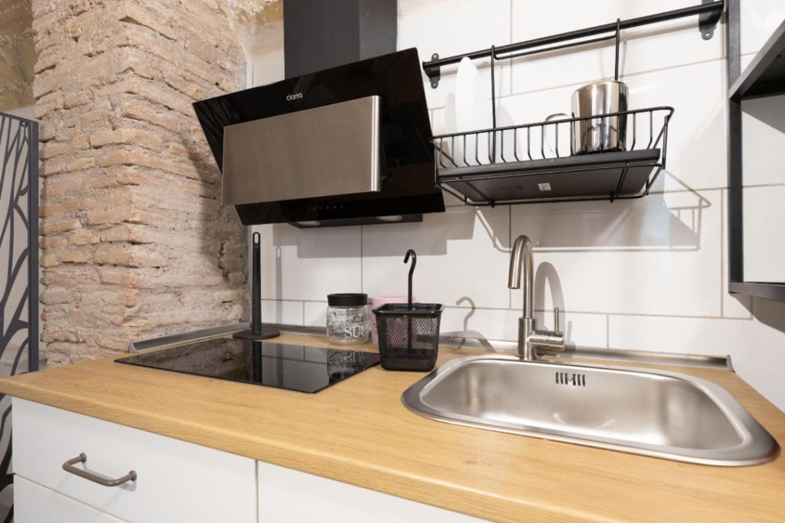 Paradise Vatican Apartment *